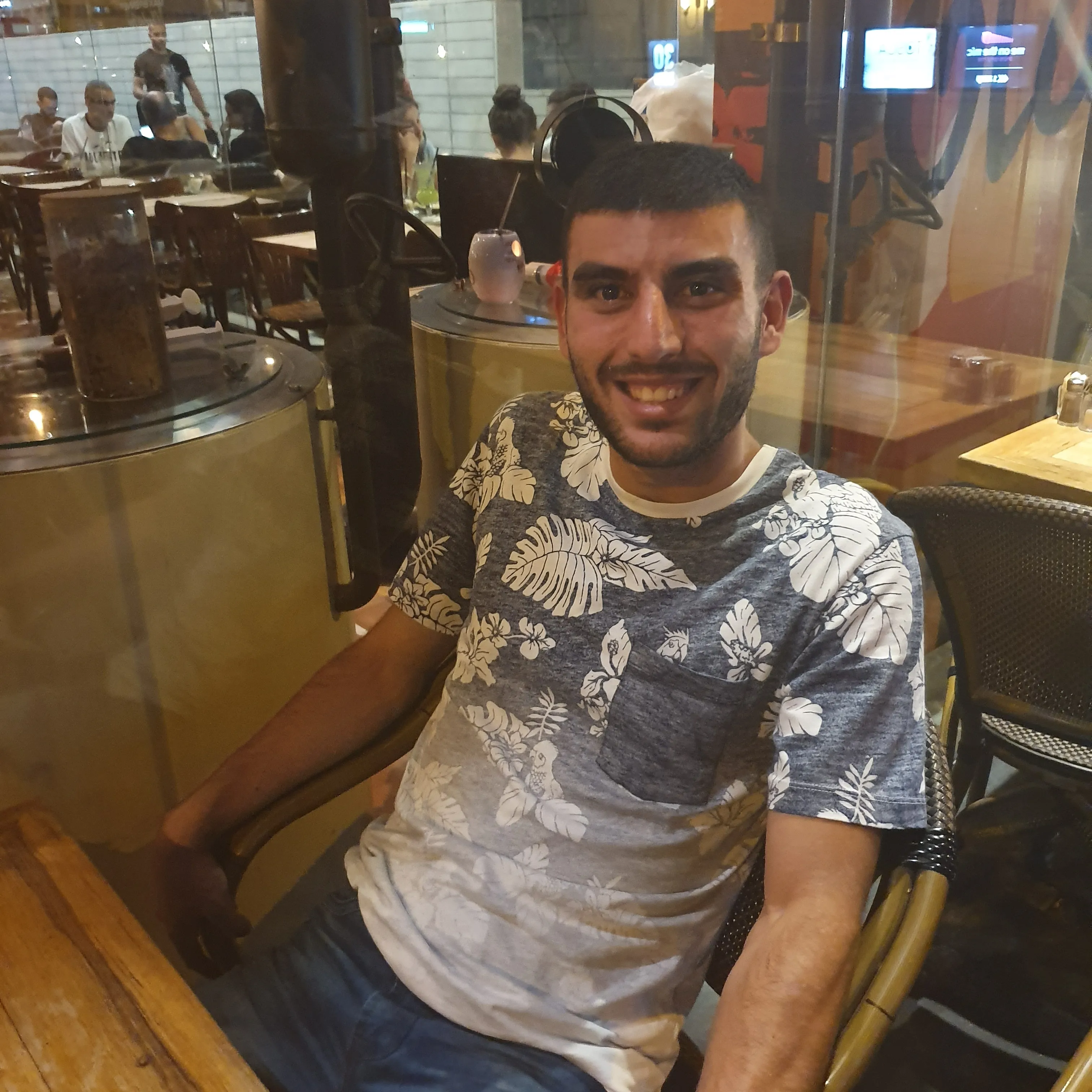 גיא אלחנתי