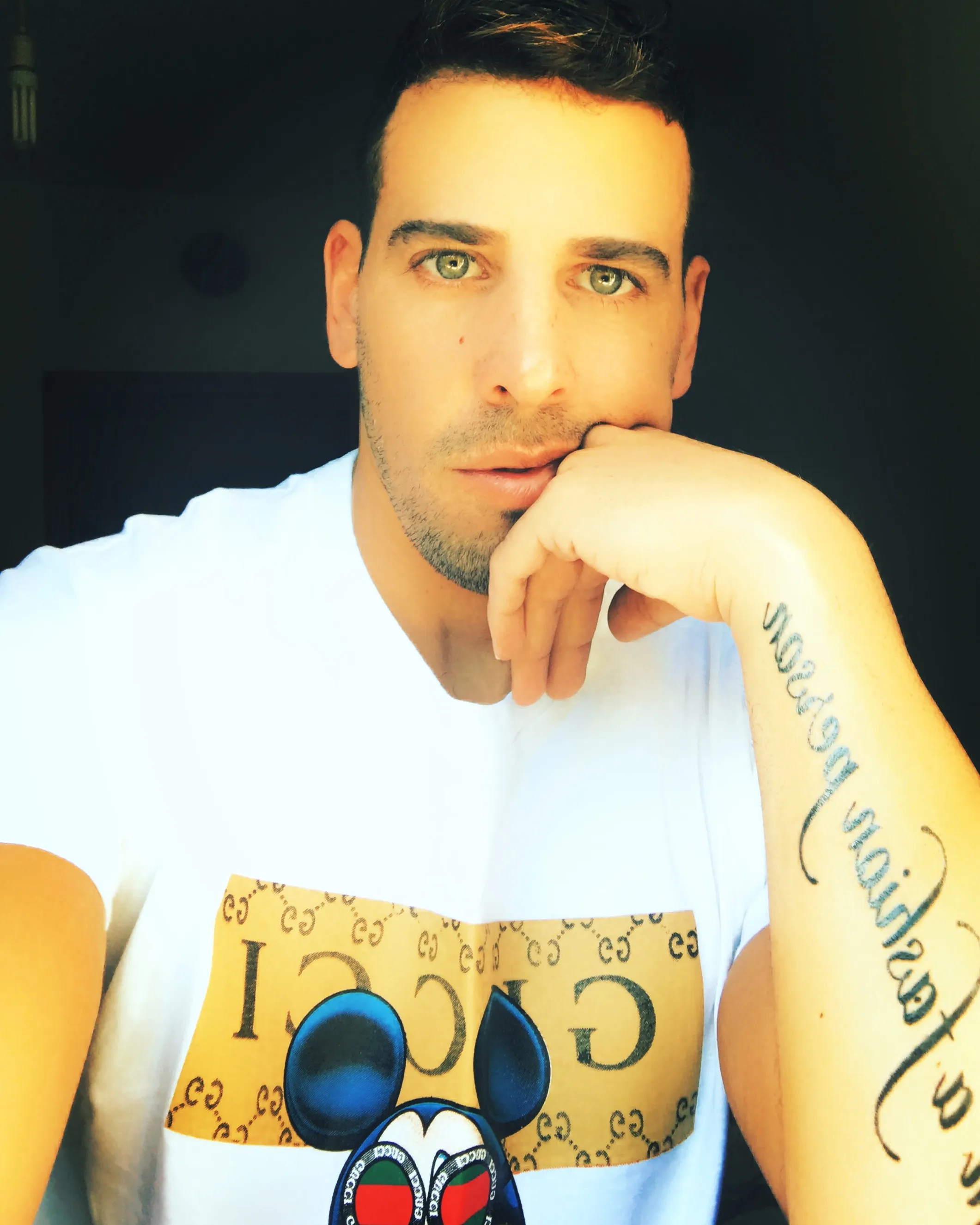 Elad kk